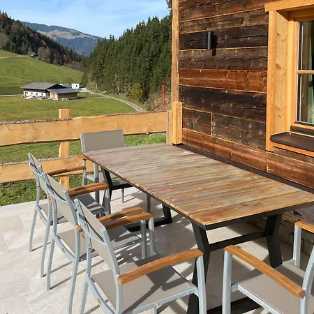 Heualm *
